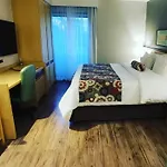 RARIDADE!!! - Flat de Alto Padrão - Preço Imbatível - Cama King Size - Muitos Eletrodomésticos - Limpeza Diária Gratuita