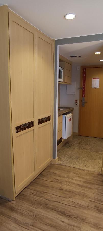 Lets Idea Hotel: Premium Flat With King Bed And Daily Cleaning Hotel Brasília