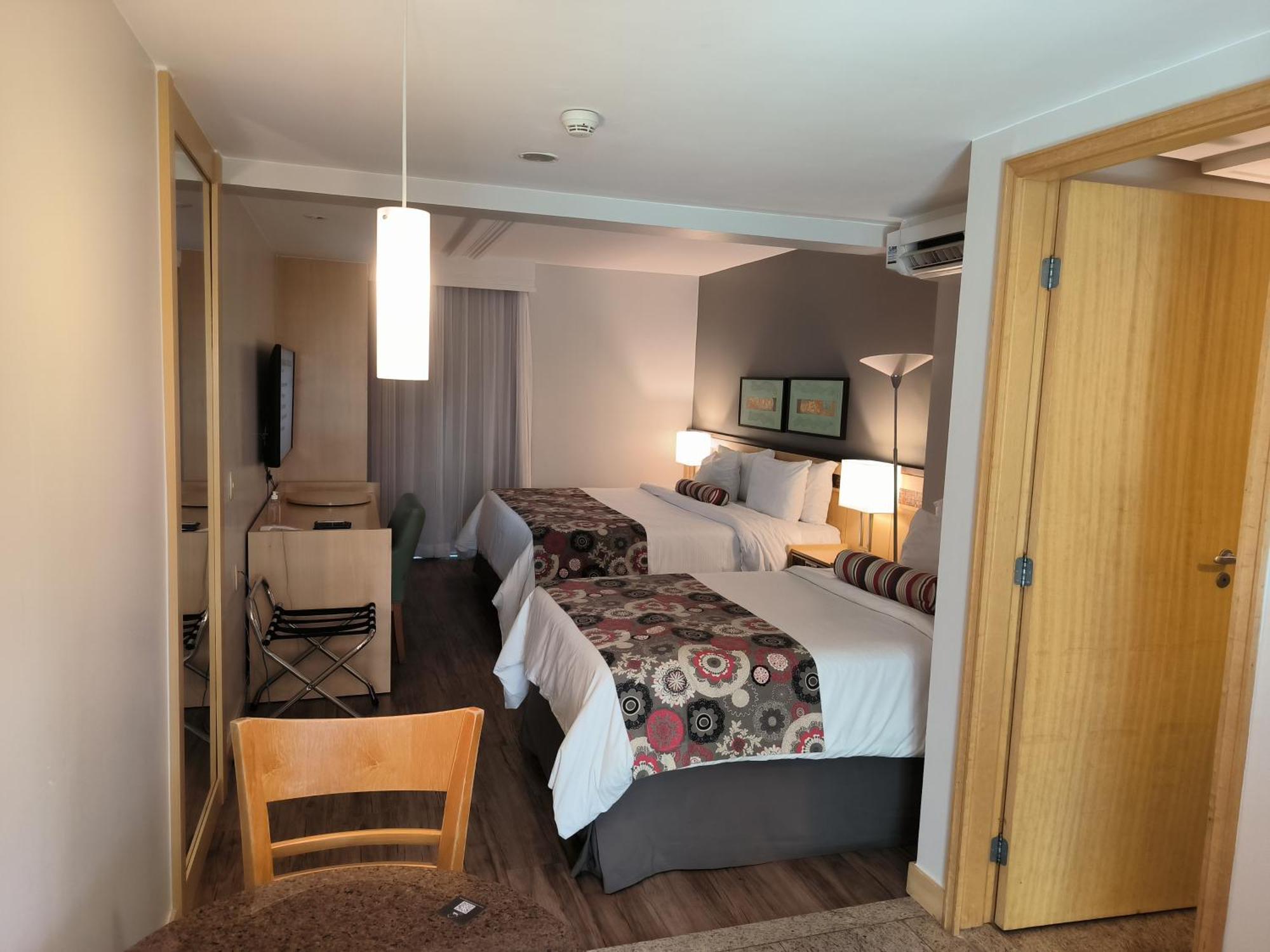 Hotel Lets Idea Hotel: Premium Flat With King Bed And Daily Cleaning Brasília